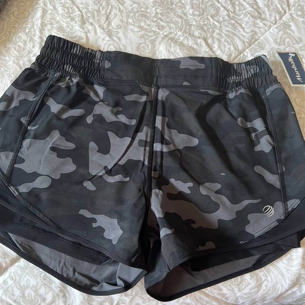 Never worn Black Camo athletic shorts.